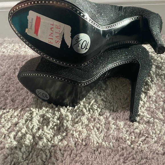 Boot season - Picture 4 of 5